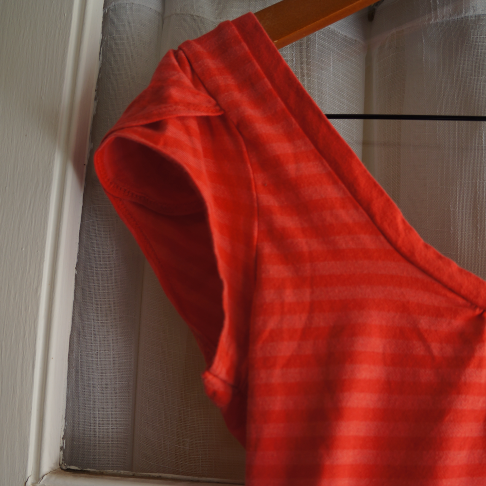 Short sleeve T