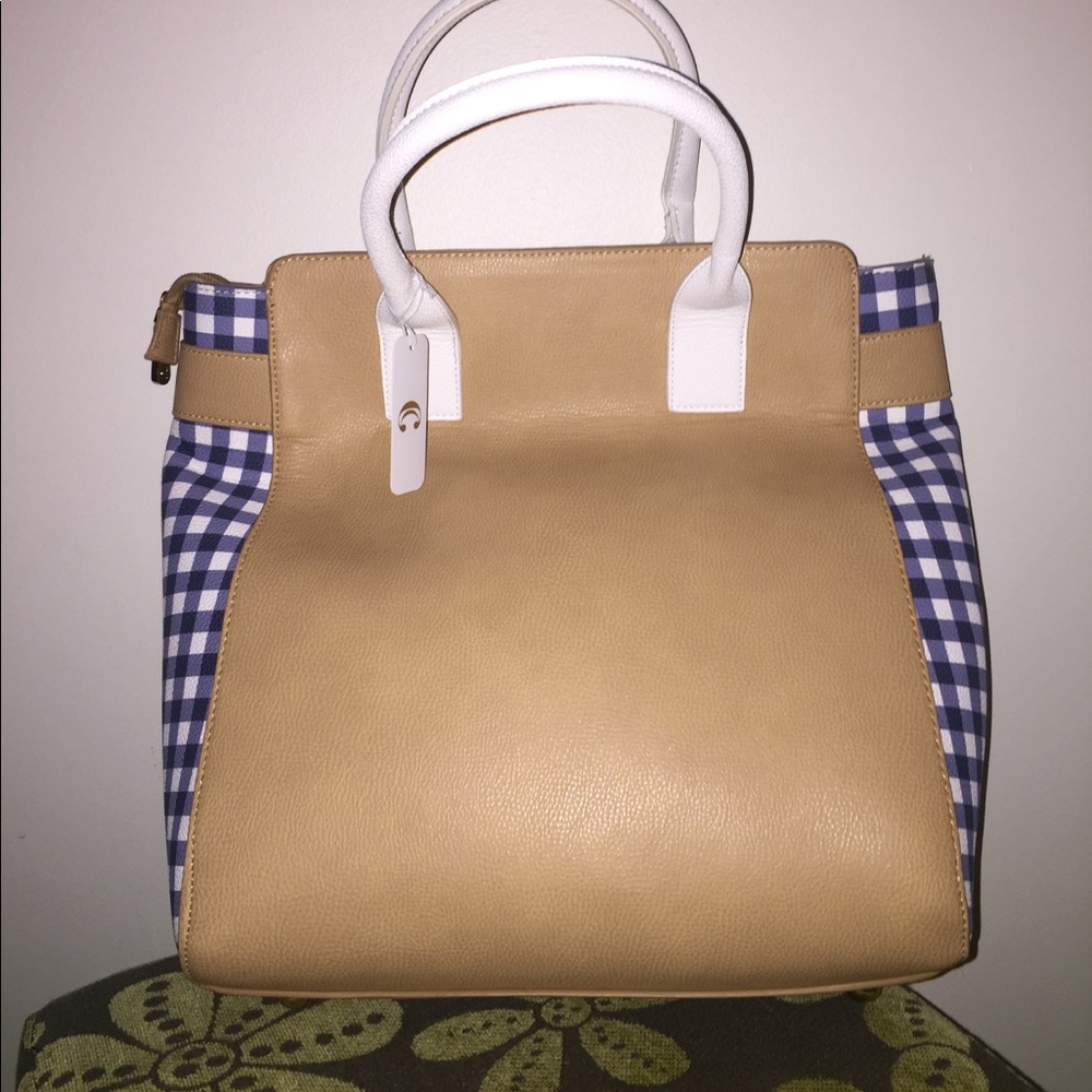 Charming Charlie Purse NWT