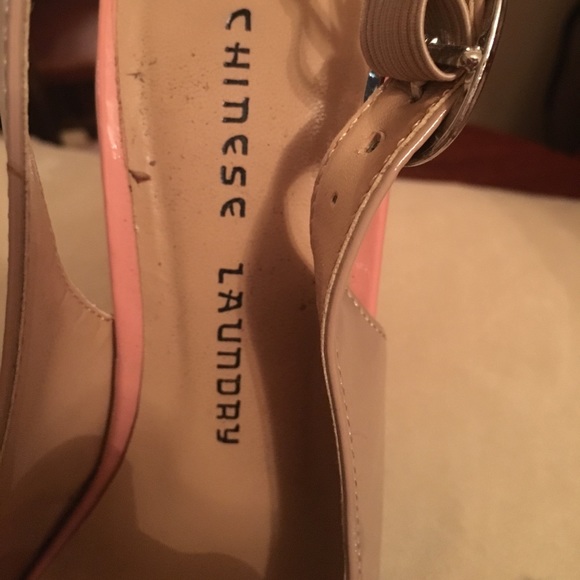 Heels - Picture 4 of 4