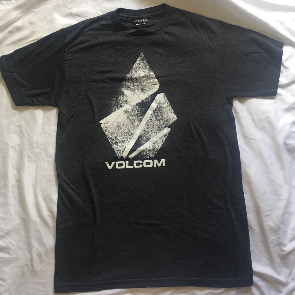 Men's Volcom shirt