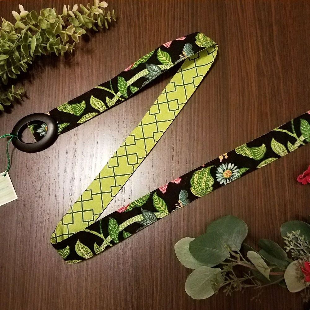 NWT Vera Bradley Belt Floral Print