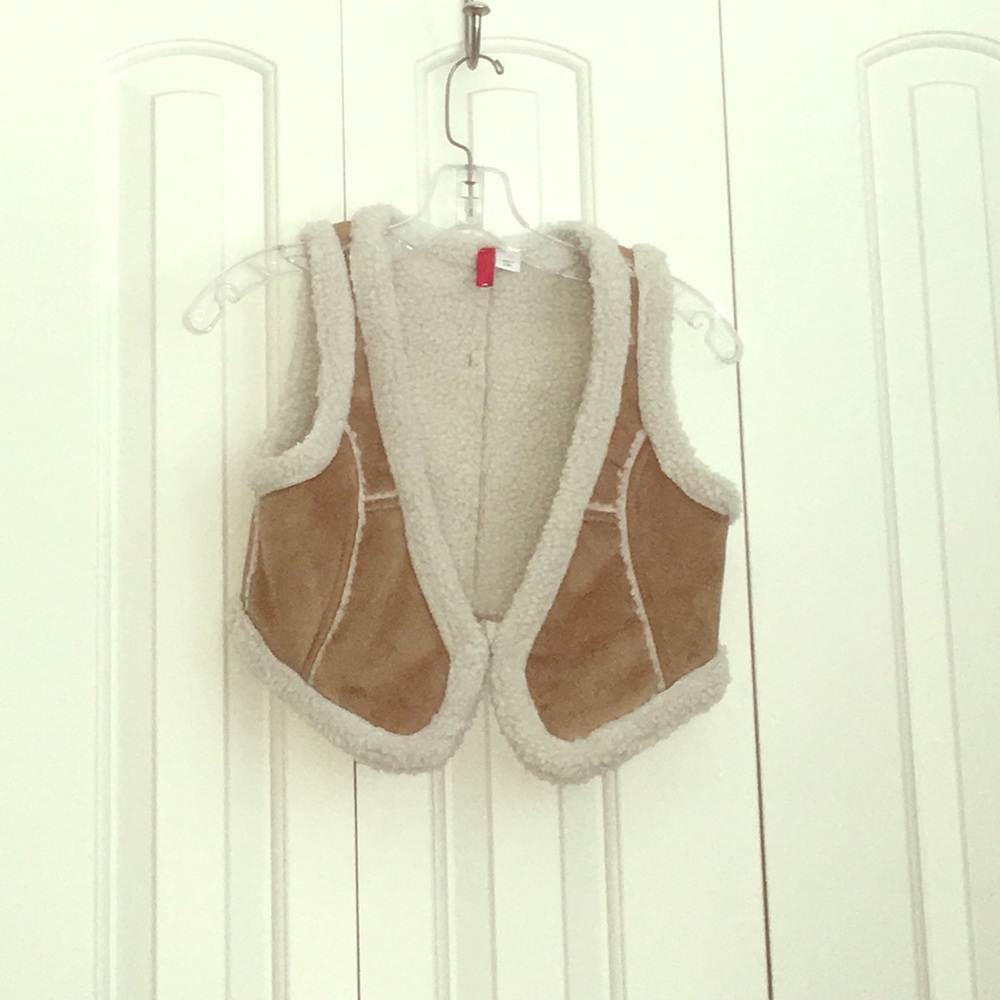 Tan vest