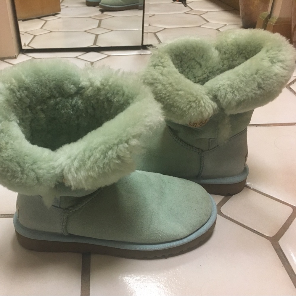 Authentic Aqua Blue Uggs