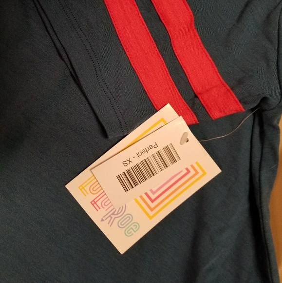Lularoe Perfect T - Picture 2 of 2