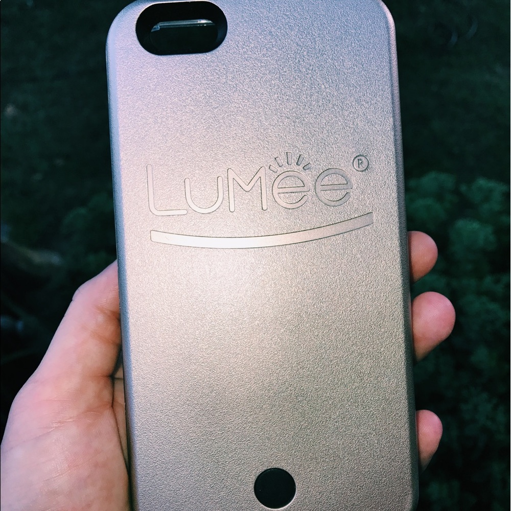 Lumee case, the kind the kardashions use🌟🌟