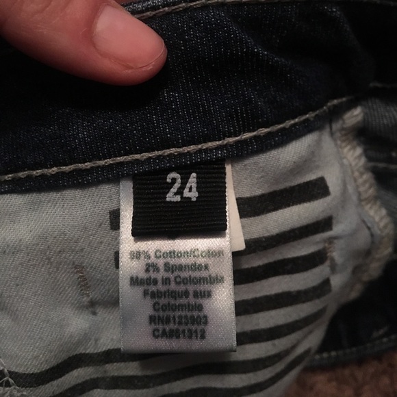 William Rast Jean Short - Picture 6 of 7