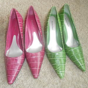 Bundle of 2 pairs Amanda Smith Pointed Toes PUMPS