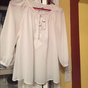 Cream Old Navy blouse