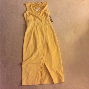 ⭐️MOVING SALE⭐️Yellow NY&C dress