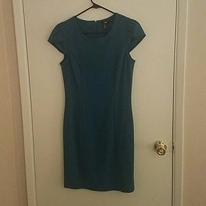 Cap sleeve dress