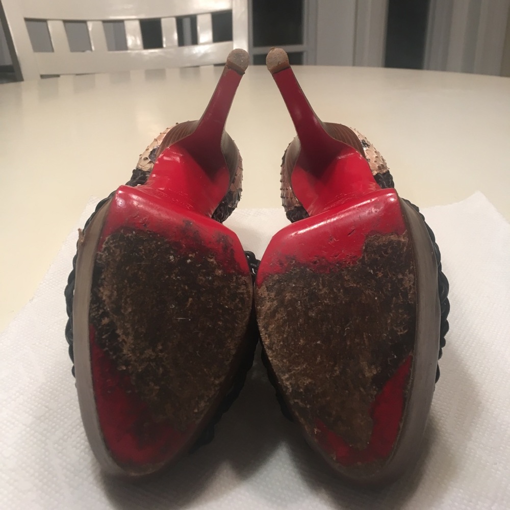 Christian Louboutin python and leather cage bootie - Picture 4 of 4