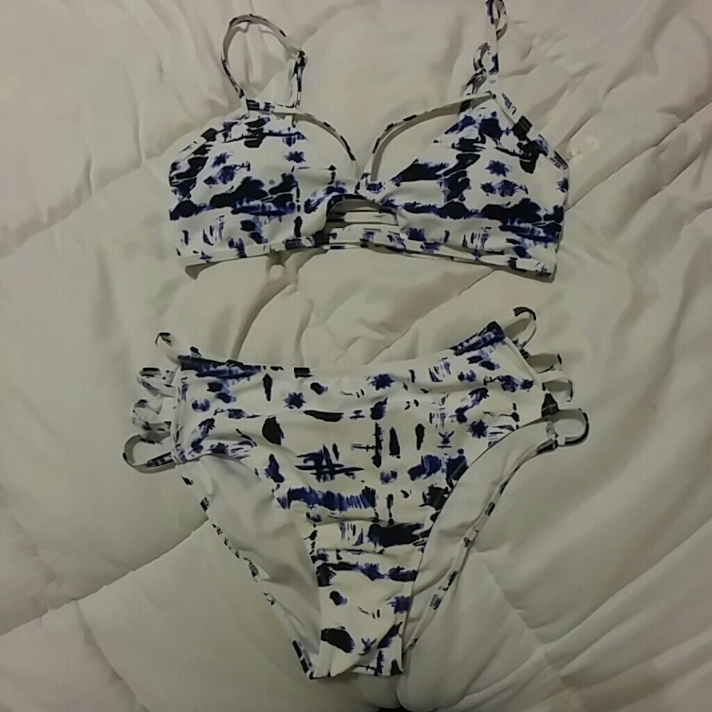 Cupshe high waisted bikini