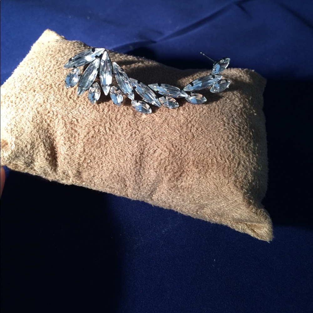 💎💖💎Ear Crawler/Ear Cuff DONATING SATURDAY