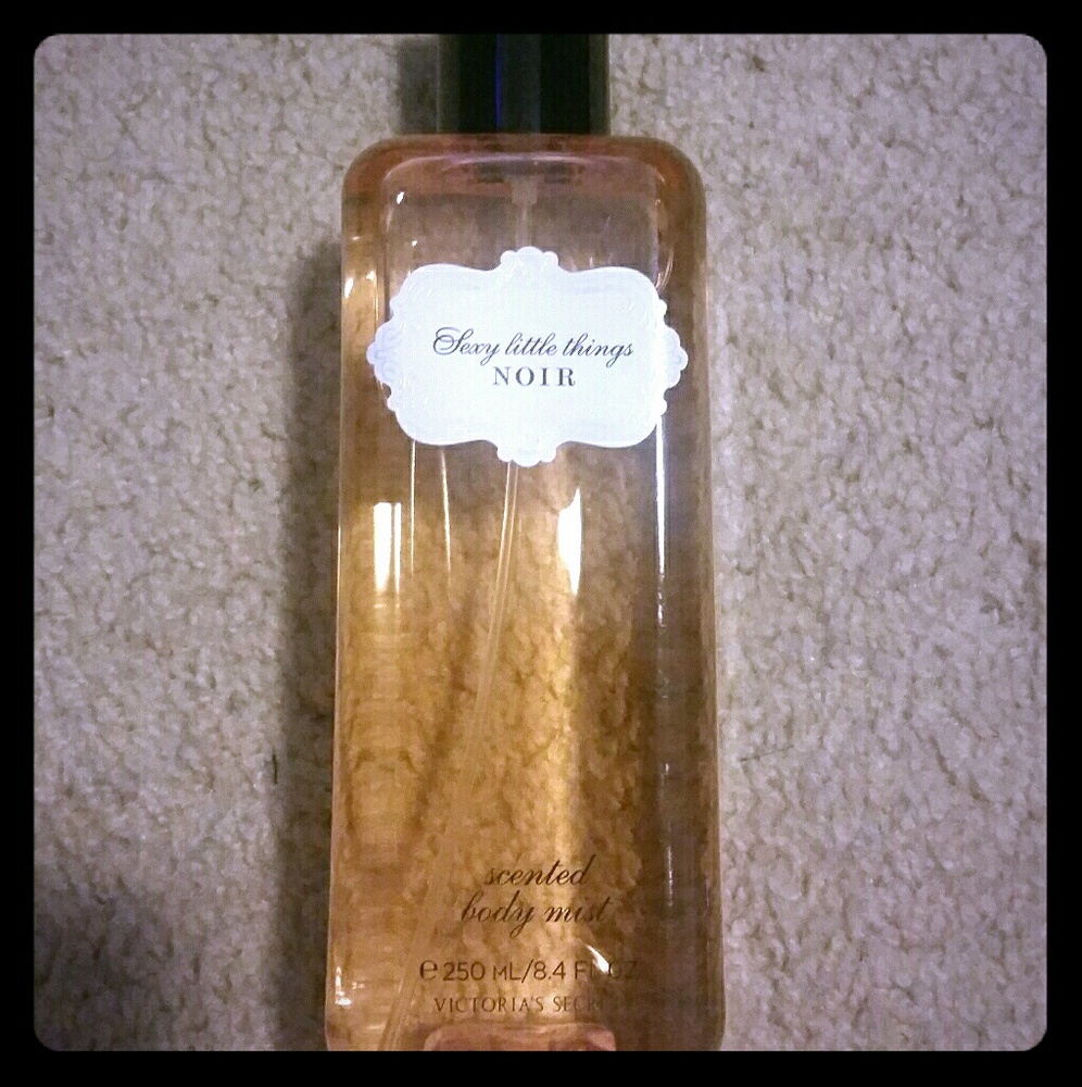 Moving sale! Victoria's Secret NOIR bodymist