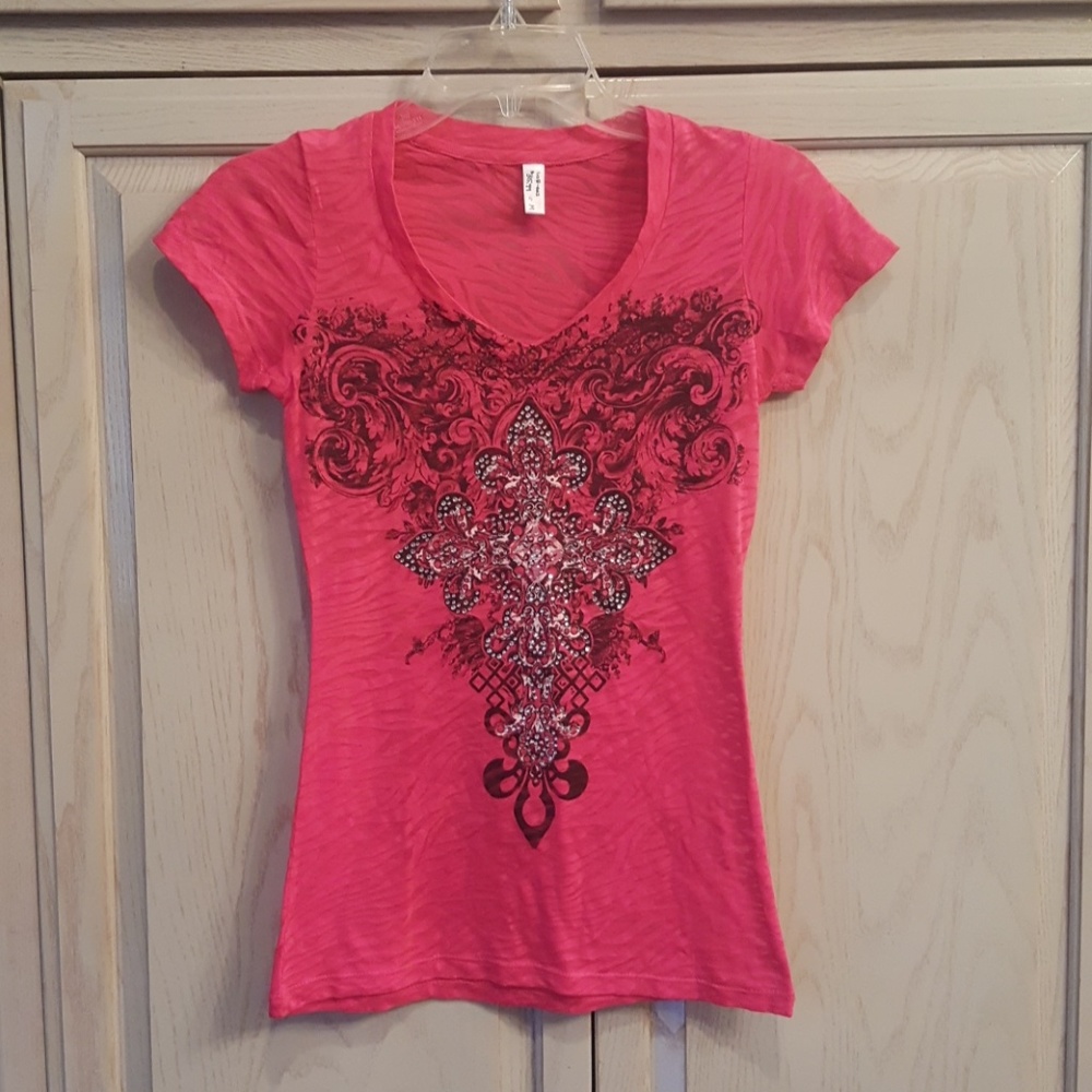 Rhinestone cross V neck tee NWT