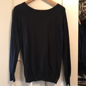 Medium black Banana Republic sweater with zipper