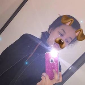 Meet your Posher, Lidia