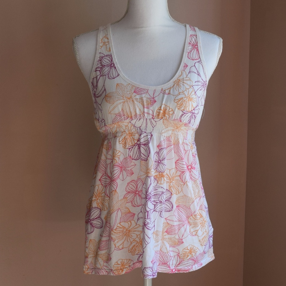3/$12 👑 Tropical Floral Racerback Tank Juniors