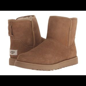 ⚡️UGG CORY SZ 11 ⚡️