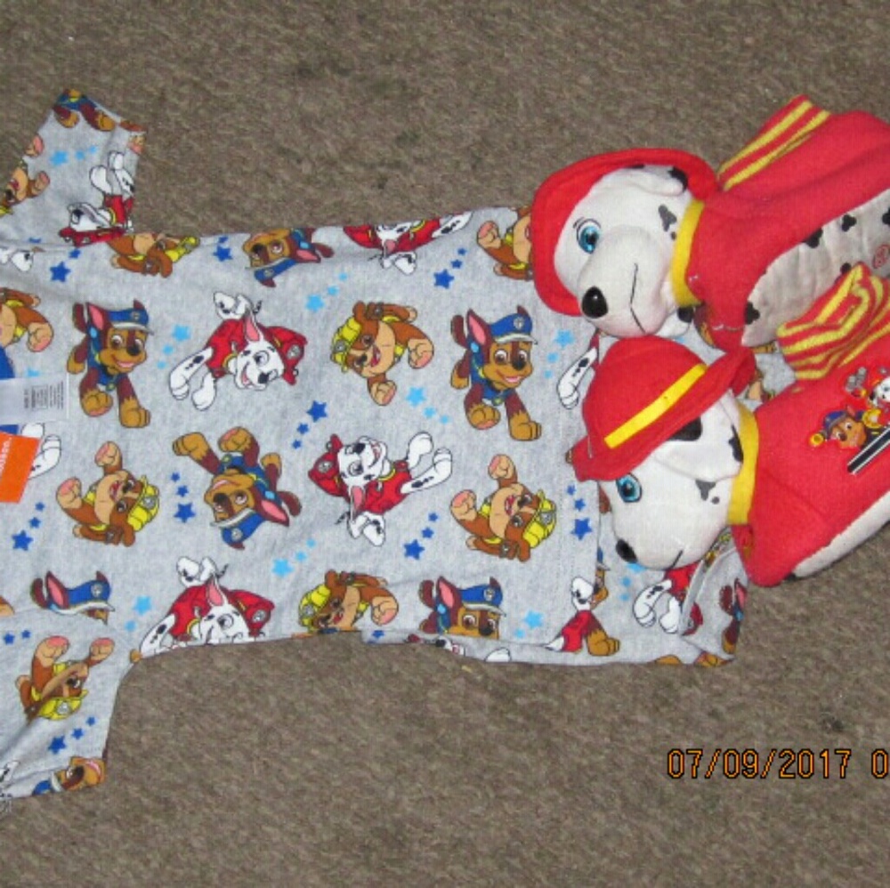 Paw Patrol PJ'S & Slippers