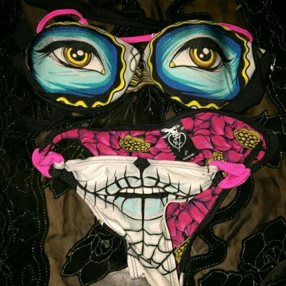 NWT Iron Fist lady killer zombie two piece bikini - Picture 3 of 3