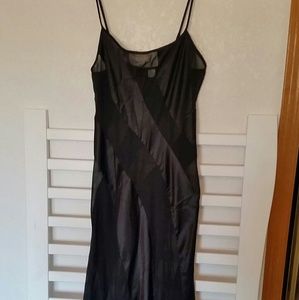 Black night gown