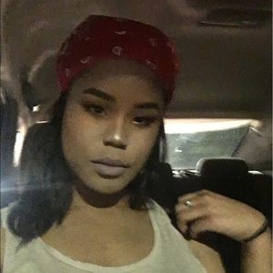 Meet your Posher, Jada