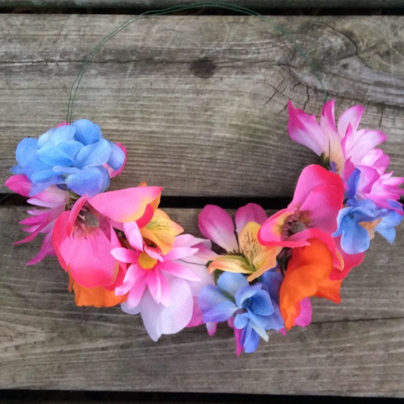 Flower Crown - Picture 2 of 2