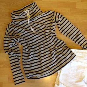 🎉SALE🎉Stripped Cowlick Pullover Sweater by LOFT