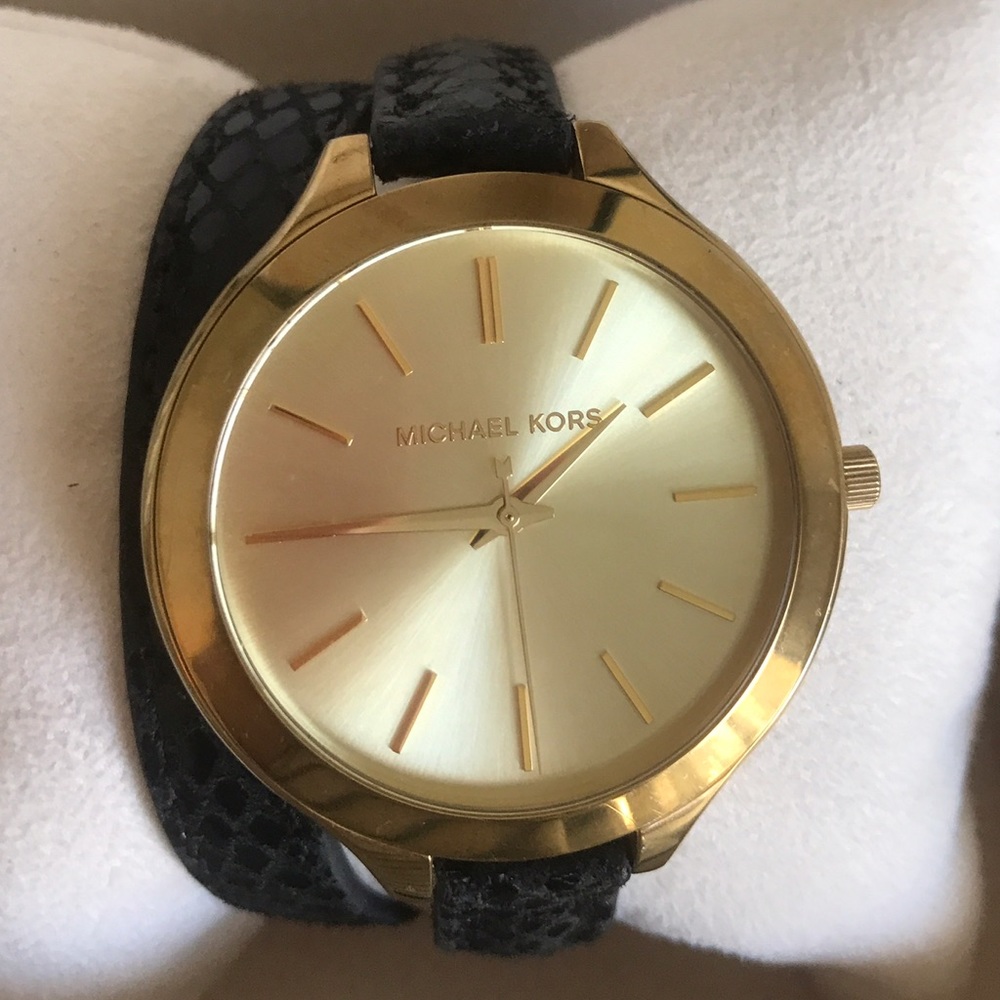 Michael Kors Black leather watch