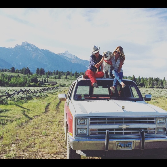 Meet your Posher, Sarah - Picture 3 of 3