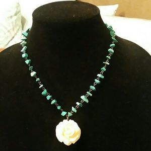 Torquoise necklace with Rose pendant