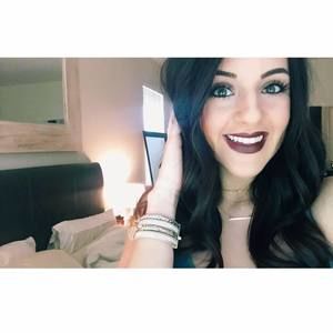 Meet your Posher, Kristina