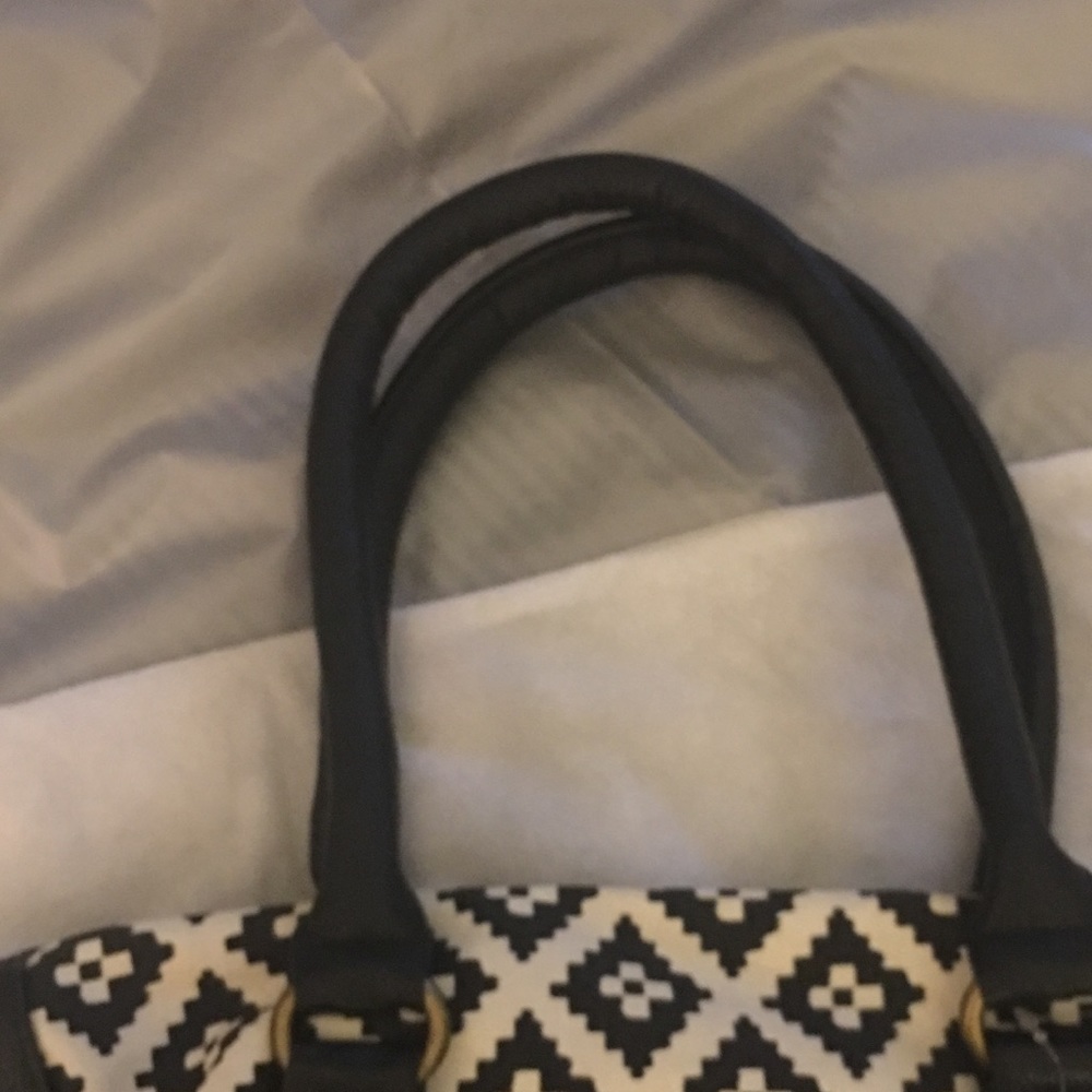 BNWT Madden Girl Tote - Picture 5 of 7