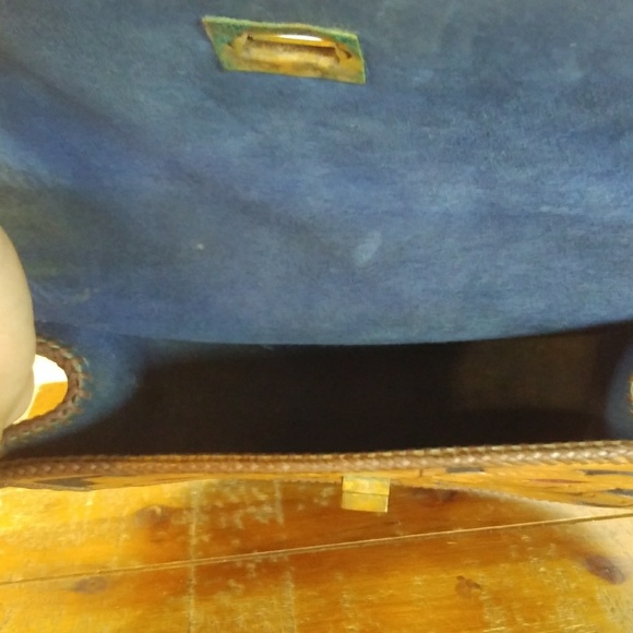 Vintage Hand Tooled Leather Handbag - Picture 6 of 7