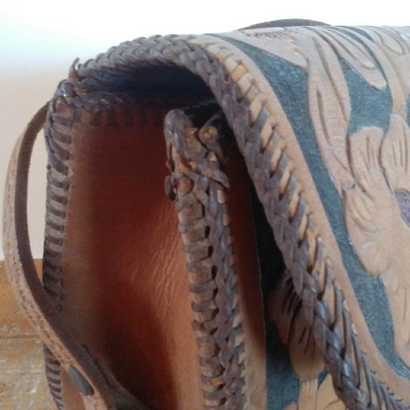 Vintage Hand Tooled Leather Handbag - Picture 7 of 7
