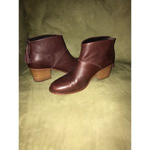 Burgundy Toms boots