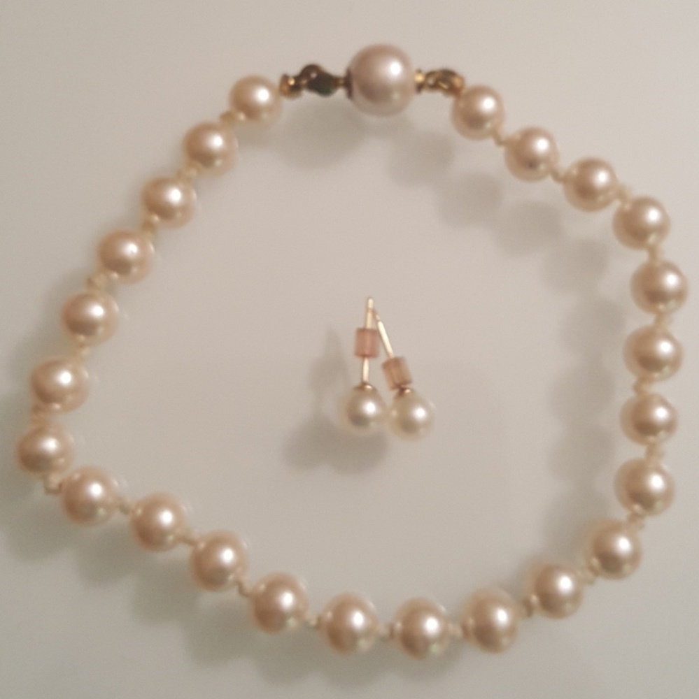 Pearl Bracelet & Earring Set