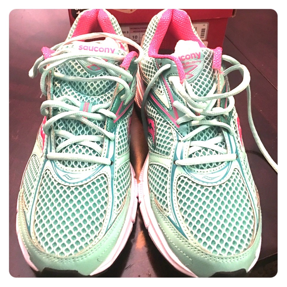 ⚡️ Saucony  Grid Cohesion 8 WMN SZ 10 ⚡️