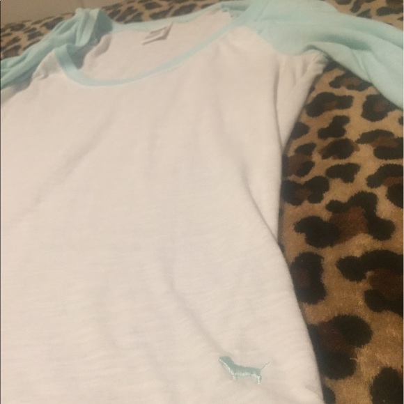 VS PINK Top - Picture 4 of 4