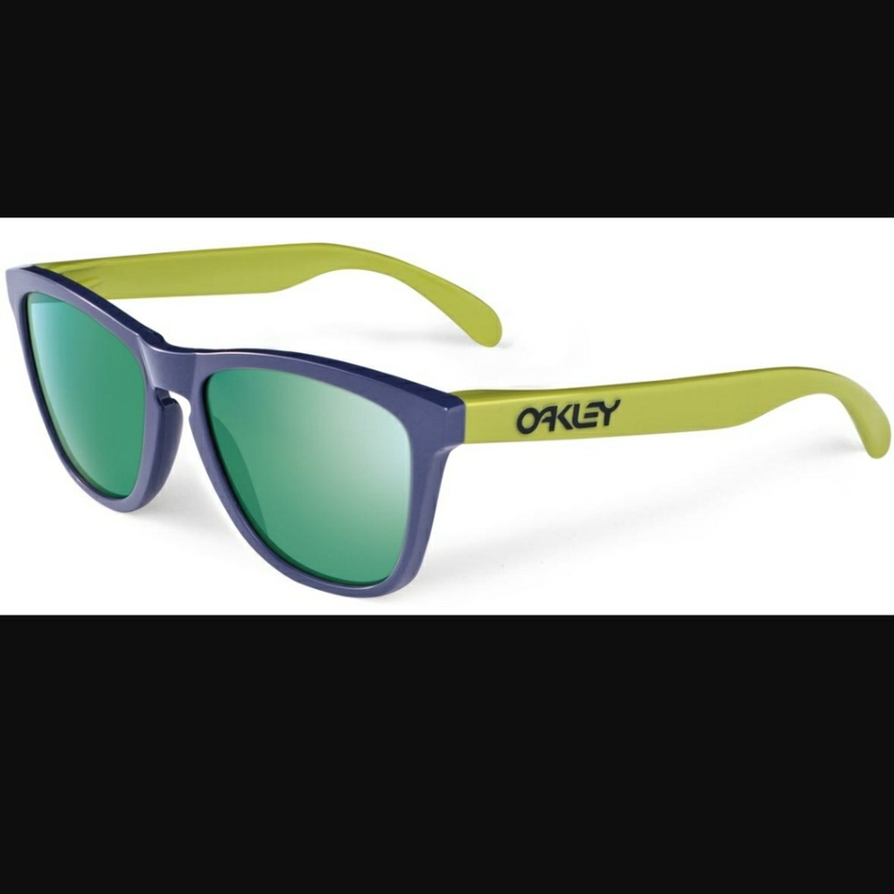 Oakley Frogskins Sunglasses: Limited Edition