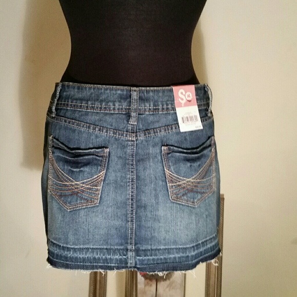 SO Mini Denim Skirt NWT - Picture 2 of 2