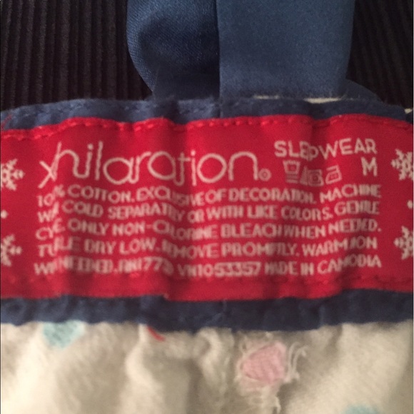 Xhilaration Polka Dot Pajama Shorts - Picture 3 of 4