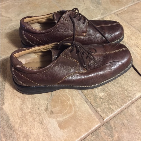 DOCKERS - Picture 3 of 7