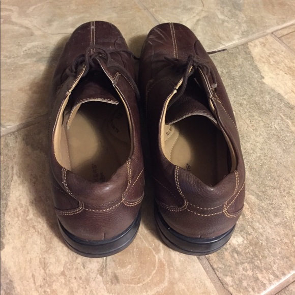 DOCKERS - Picture 4 of 7