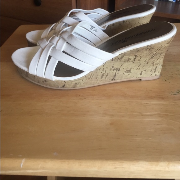 Montego Bay Club Shoes - Cute White wedge