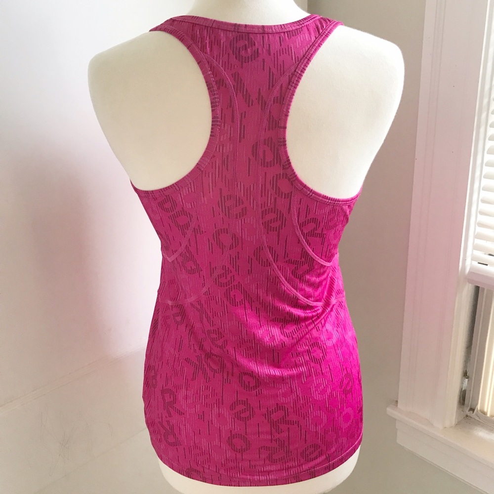 Pink workout Reebok top - Picture 2 of 5