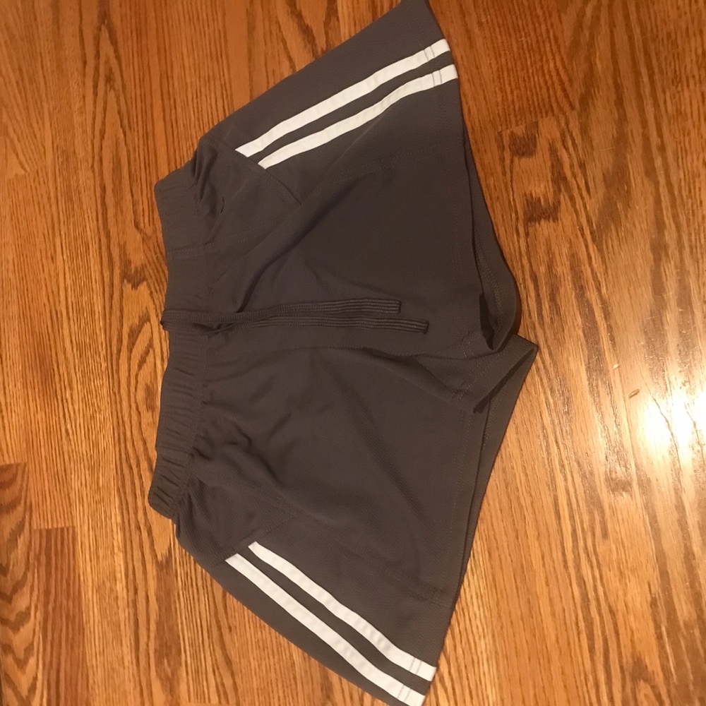 grey athletic shorts