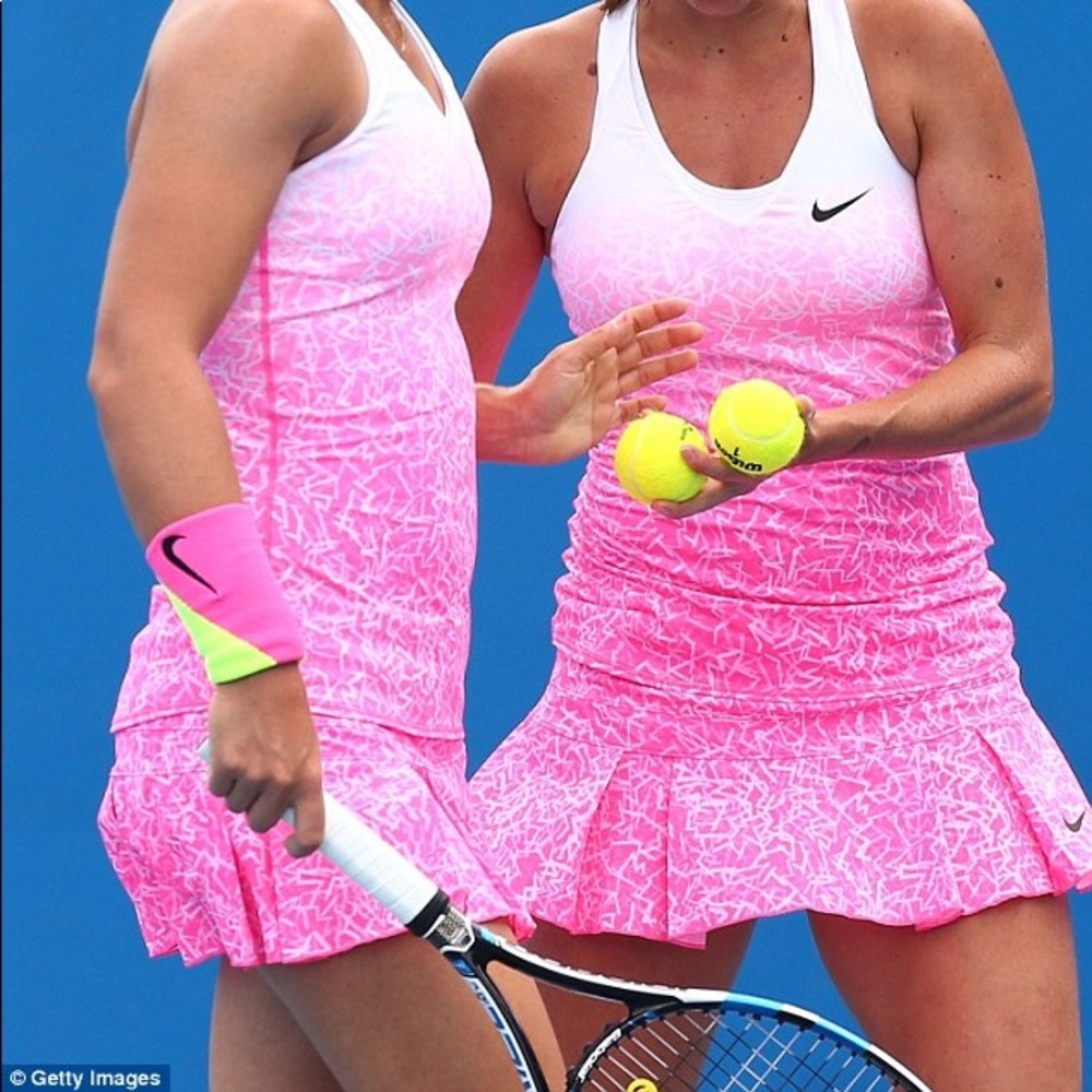 Nike Women's Golf or Tennis Skirt