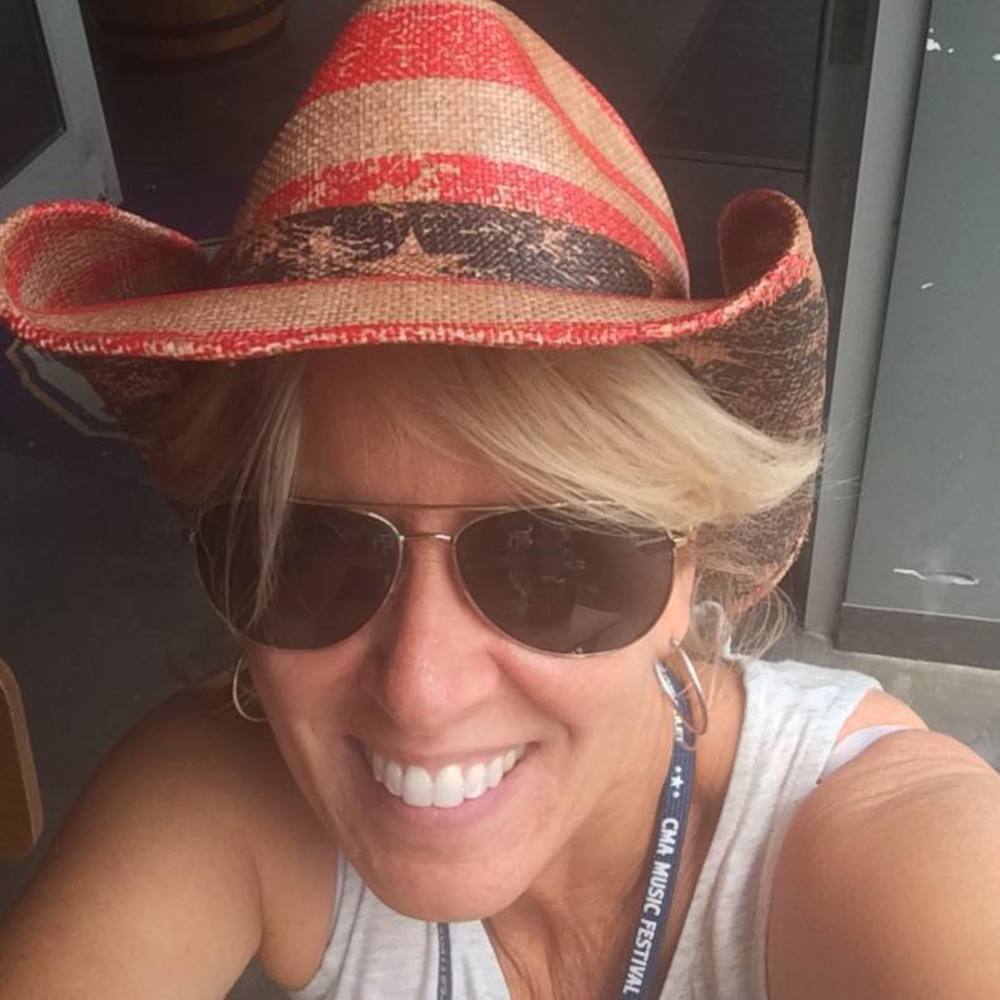 Meet your Posher, Sheri